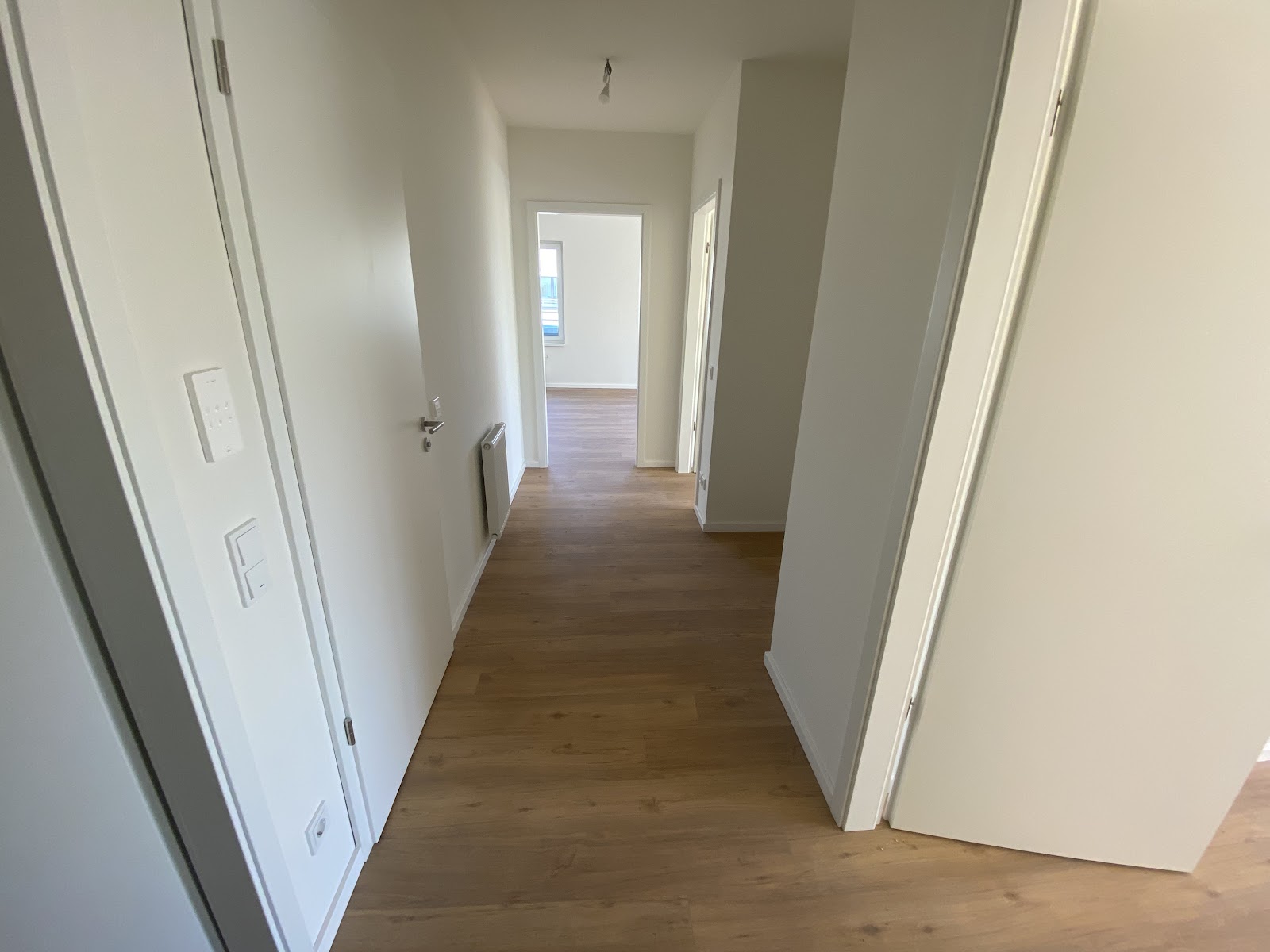 3 Zimmer Wohnung mit Ausblick - Dachterrasse im Neubau – Foto 13