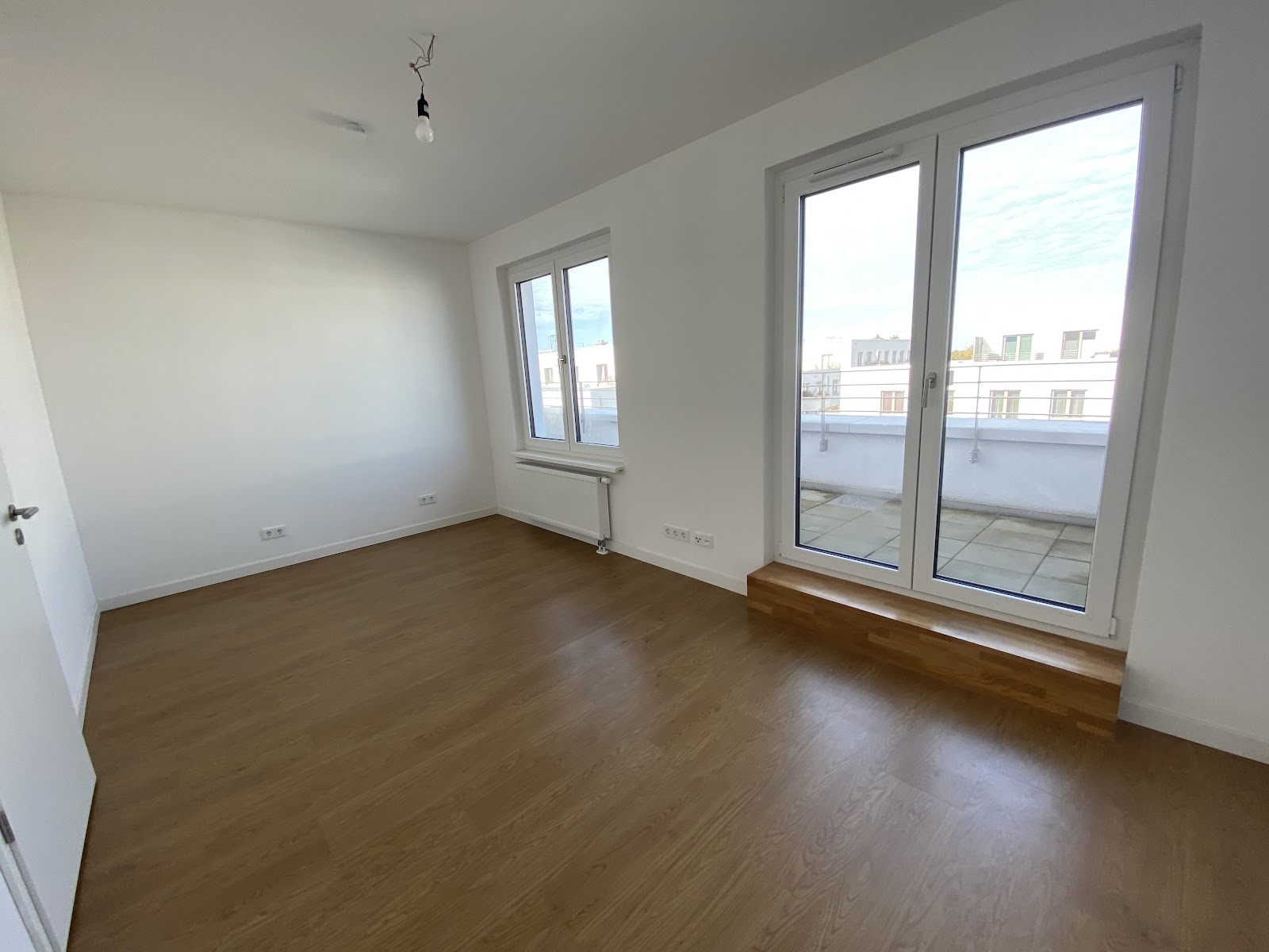 Große Familienwohnung - keiner wohnt über Ihnen - Neubau Zweitbezug! – Foto 19