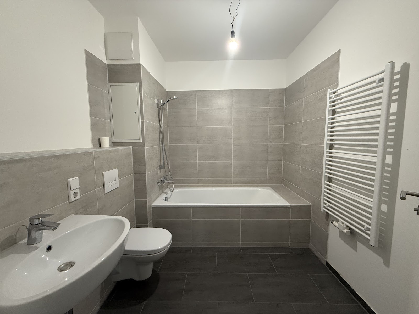 gemütliche 3-Zimmer-Wohnung - Neubau im Zweitbezug! – Foto 16