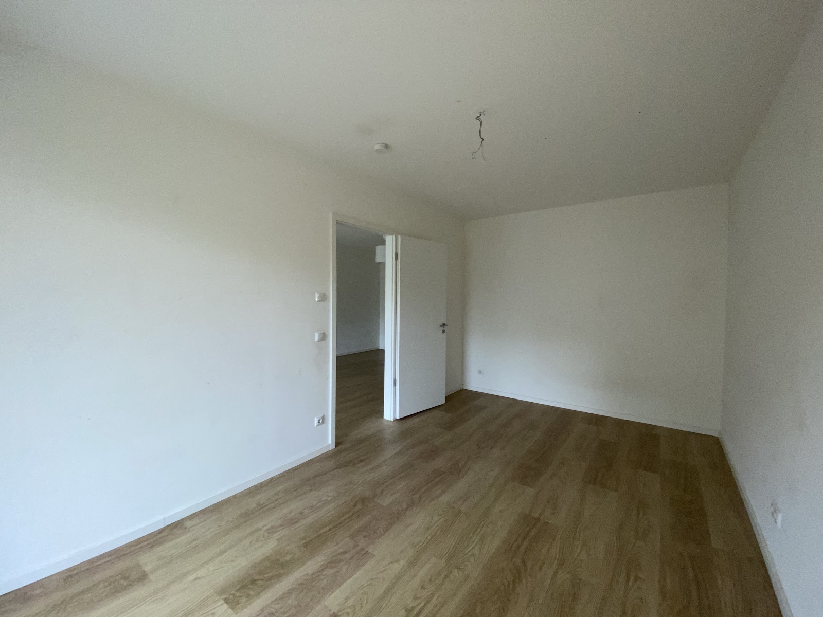 تصویر Nur mit WBS 100 - Barrierefrei mit großem Balkon und Dusche