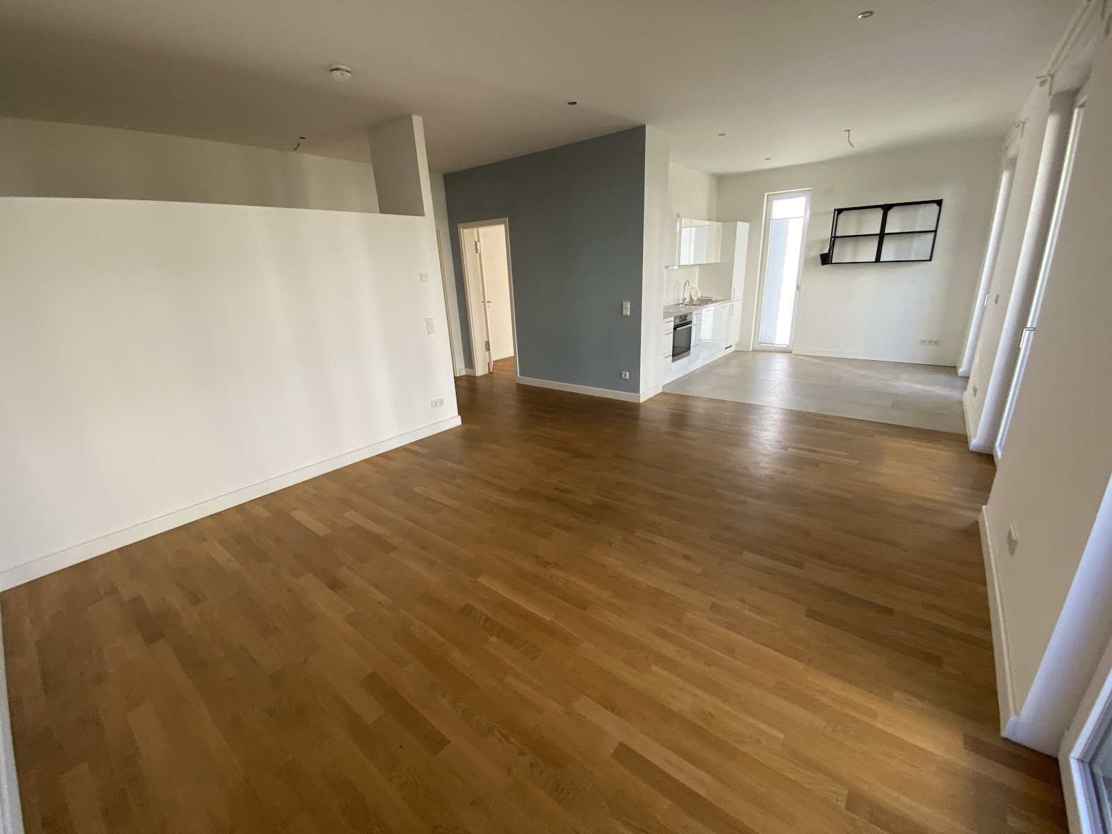 تصویر Schöne 4-Zimmer-Wohnung im Neubau