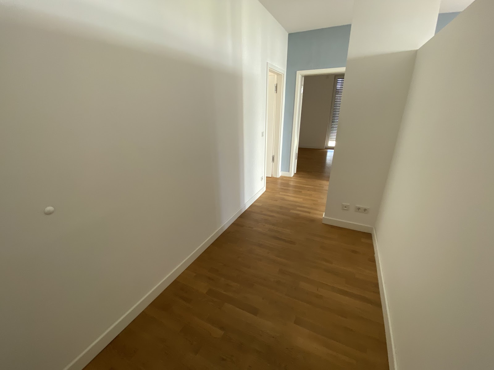 تصویر Schöne 4-Zimmer-Wohnung im Neubau