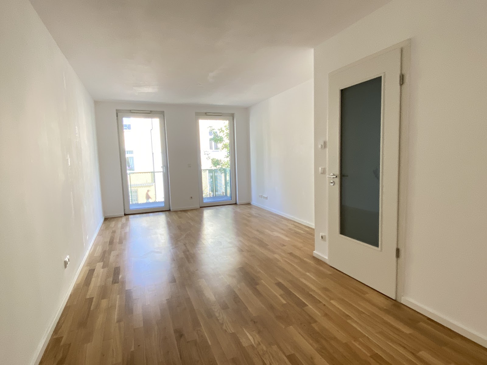 *Neubau-Parkett-Fußbodenheizung* – Foto 8