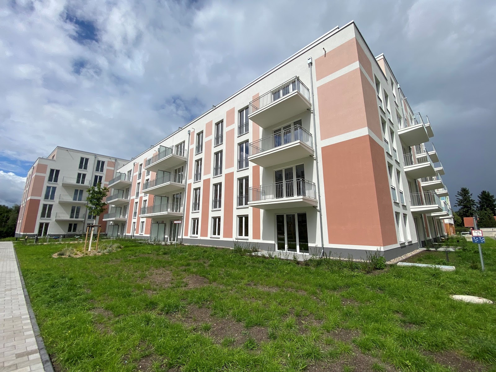 تصویر Nachmietende gesucht - schöne 4-Zimmer-Wohnung im Neubau!