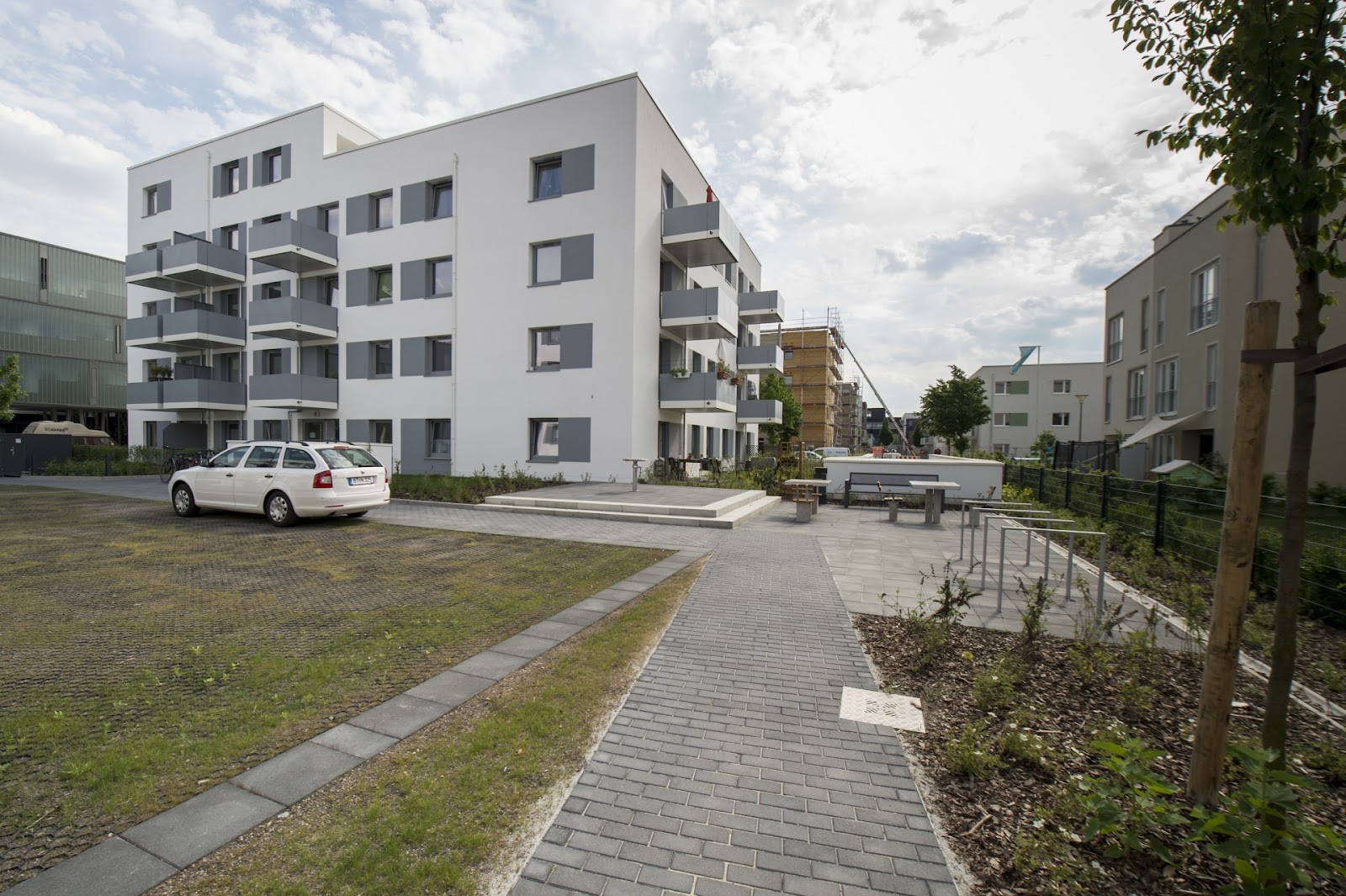 تصویر Zentral gelegene Wohnung - Streicharbeiten erforderlich - Wir kommen Ihnen entgegen! · Abram-Joffe-Straße 8, 12489 Berlin