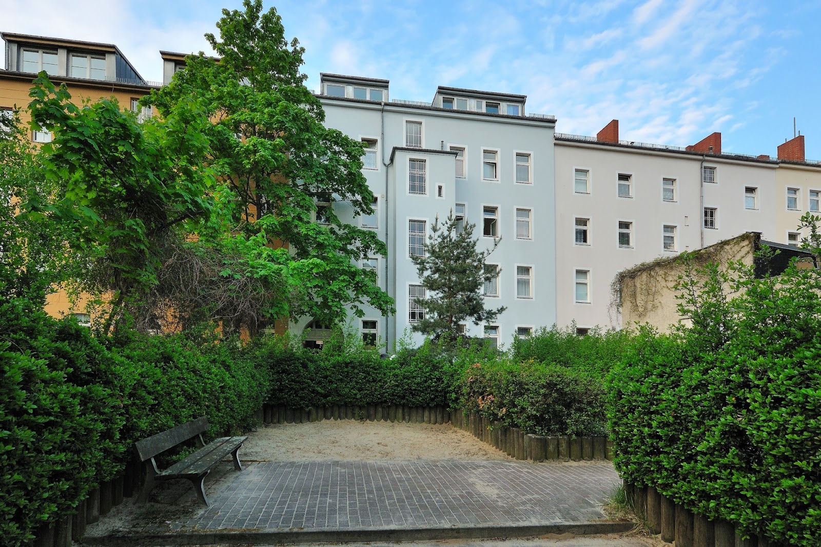 تصویر Charmante Altbauwohnung im beliebten Wedding
